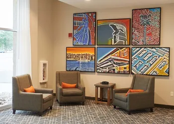 Gundersen Hotel & Suites hotel thumbnail 2