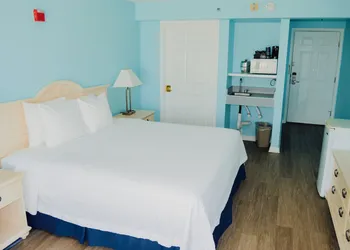 Drifting Sands Oceanfront Hotel hotel thumbnail 4