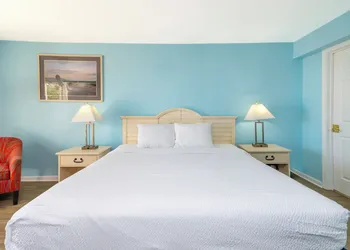 Drifting Sands Oceanfront Hotel hotel thumbnail 6