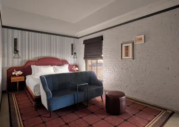Detroit Foundation Hotel hotel thumbnail 6