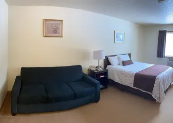 White Pine Lodge hotel thumbnail 5