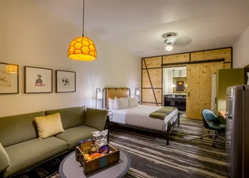 Cavalry Court, by Valencia Hotel Collection hotel thumbnail 7