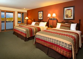 The Pointe Hotel and Suites hotel thumbnail 8