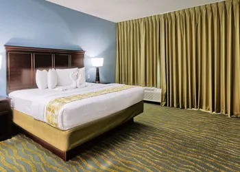 Edge Hotel Clearwater Beach hotel thumbnail 7