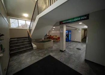Northern Lights Inn hotel thumbnail 2