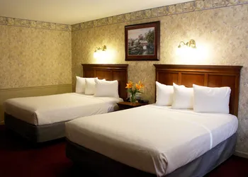 Sherwood Motel hotel thumbnail 3