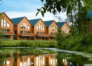 Grand Bear Resort at Starved Rock hotel thumbnail 8