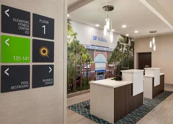 La Quinta by Wyndham Gainesville hotel thumbnail 5