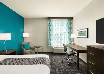 La Quinta by Wyndham Gainesville hotel thumbnail 6