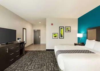 La Quinta by Wyndham Gainesville hotel thumbnail 8