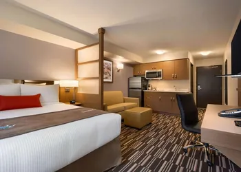 Microtel Inn & Suites By Wyndham Val-d Or hotel thumbnail 6