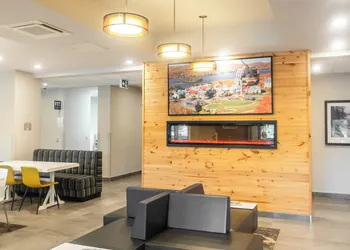 Microtel Inn and Suites by Wyndham Mont Tremblant hotel thumbnail 3