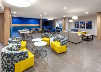 Microtel Inn & Suites by Wyndham College Station hotel thumbnail 2