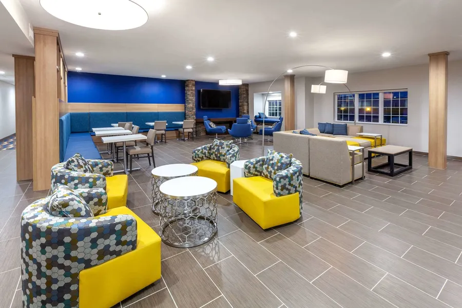 Microtel Inn & Suites by Wyndham College Station hotel detail image 2