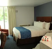 Travelodge by Wyndham Water’s Edge Hotel - Racine hotel detail image 7