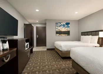 Days Inn by Wyndham Wainwright hotel thumbnail 6