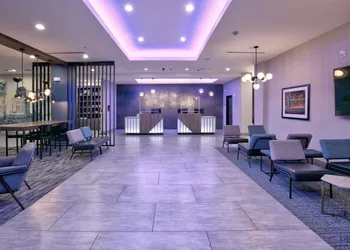 La Quinta Inn & Suites by Wyndham Dallas/Fairpark hotel thumbnail 7