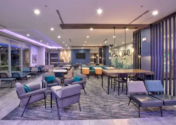 La Quinta Inn & Suites by Wyndham Dallas/Fairpark hotel thumbnail 8
