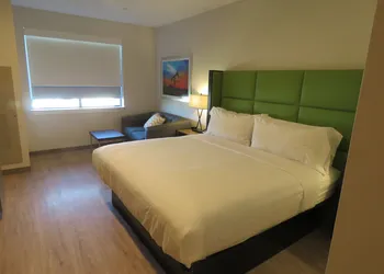 Wyndham Garden College Station hotel thumbnail 7