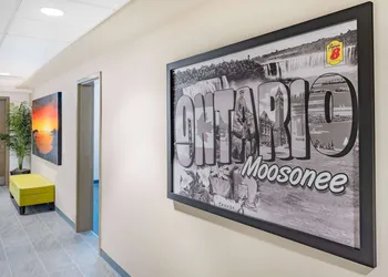 Super 8 by Wyndham Moosonee hotel thumbnail 4