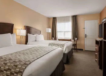Travelodge by Wyndham Pincher Creek hotel thumbnail 7