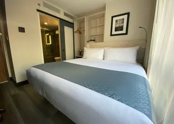 Wingate by Wyndham New York Midtown South/5th Ave hotel thumbnail 7