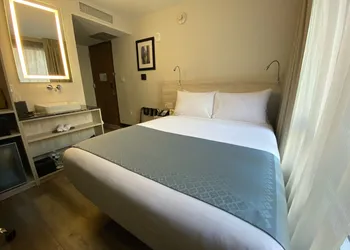 Wingate by Wyndham New York Midtown South/5th Ave hotel thumbnail 8