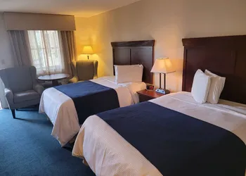 Penn Wells Lodge hotel thumbnail 7