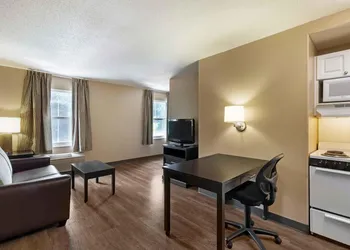 Extended Stay America Suites Boston Westborough East Main St hotel thumbnail 6