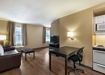 Extended Stay America Suites Boston Westborough East Main St hotel thumbnail 6