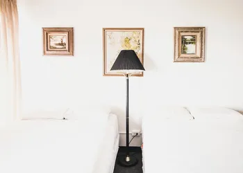 Royal Grove Waikiki hotel thumbnail 8