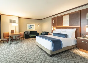 Resorts World Catskills Casino hotel thumbnail 5