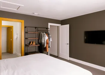Bode Nashville hotel thumbnail 8