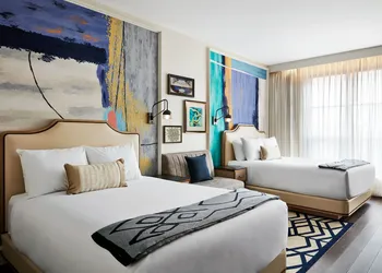 Sophy Hyde Park hotel thumbnail 8