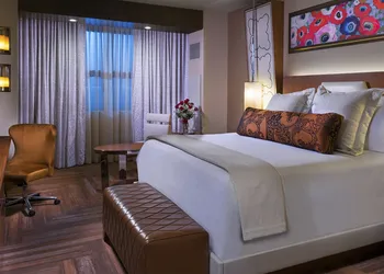 del Lago Resort & Casino hotel thumbnail 3
