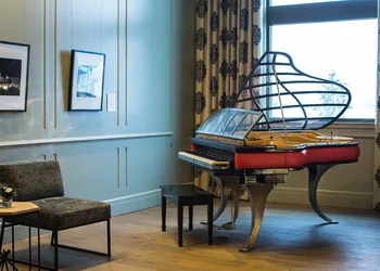 Delamar West Hartford hotel thumbnail 3