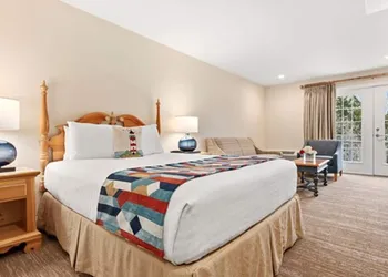 Sag Harbor Inn hotel thumbnail 6