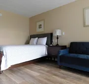 APM Inn & Suites hotel detail image 5