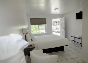 Banana Peel Lodge hotel thumbnail 5