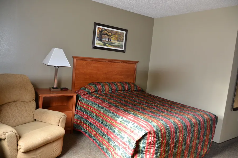 Carrington Inn & Suites hotel detail image 6