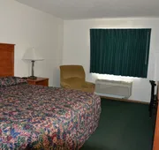 Carrington Inn & Suites hotel detail image 7