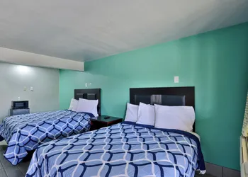 El Tejas Motel hotel thumbnail 4