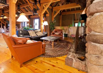 Drummond Island Resort hotel thumbnail 3