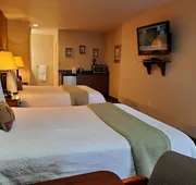 Redwood Garden Inn hotel detail image 4