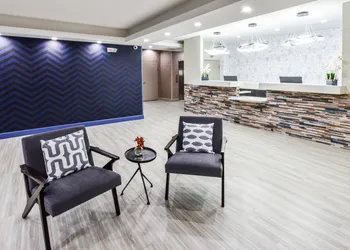 Hollywood Inn Suites Hotel hotel thumbnail 7