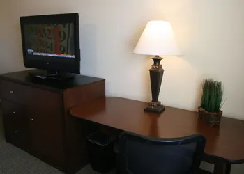 Affordable Suites Mooresville LakeNorman hotel thumbnail 3