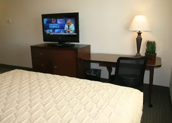 Affordable Suites Mooresville LakeNorman hotel thumbnail 4
