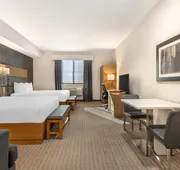 Executive Residency by Best Western Calgary City View North hotel detail image 5