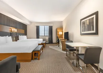 Executive Residency by Best Western Calgary City View North hotel thumbnail 5