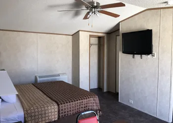 Monahans Country Inn hotel thumbnail 2